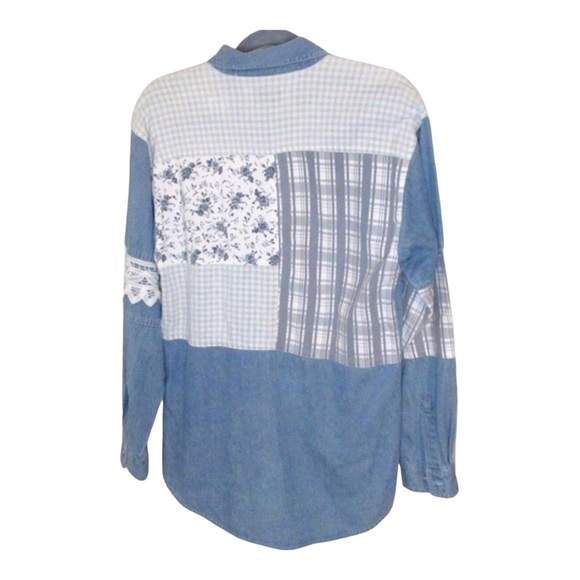 C Junction Blue Denim And Lace Vintage Button Down Shirt - Picture 2 of 6